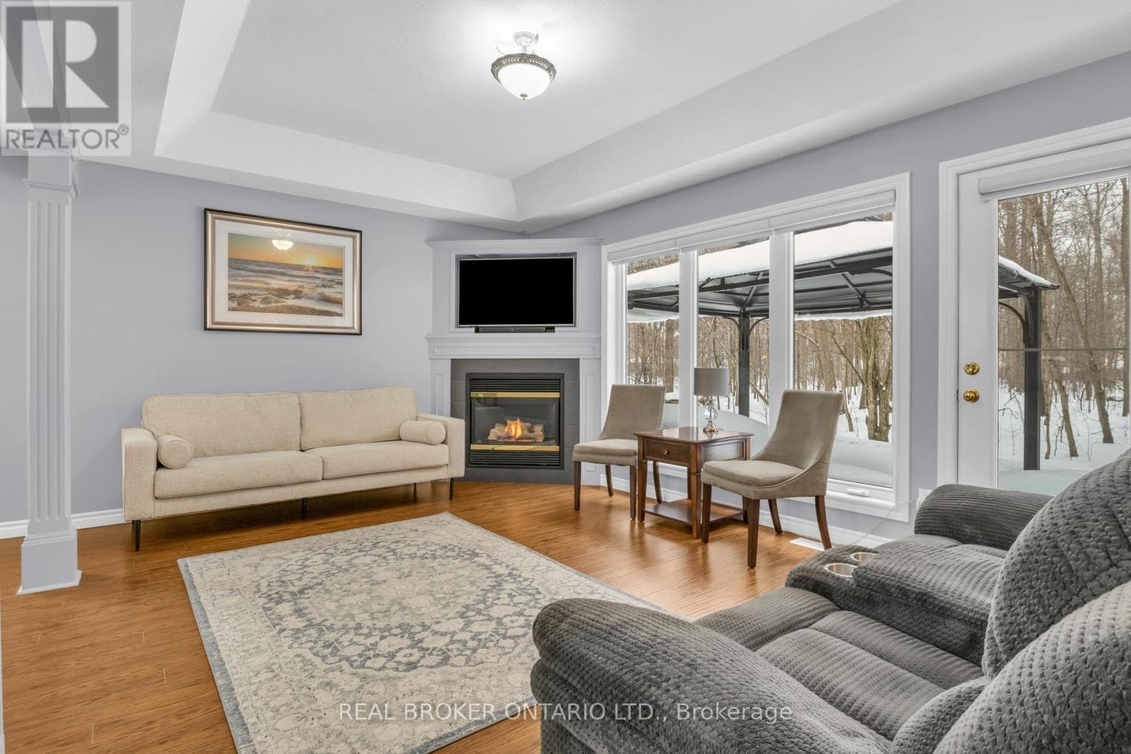 13 BURLWOOD DRIVE photo 5