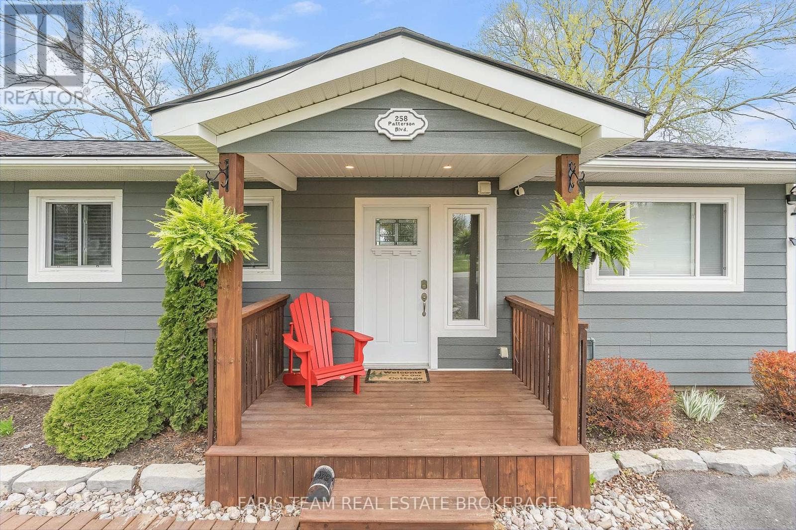 258 PATTERSON BOULEVARD photo 3