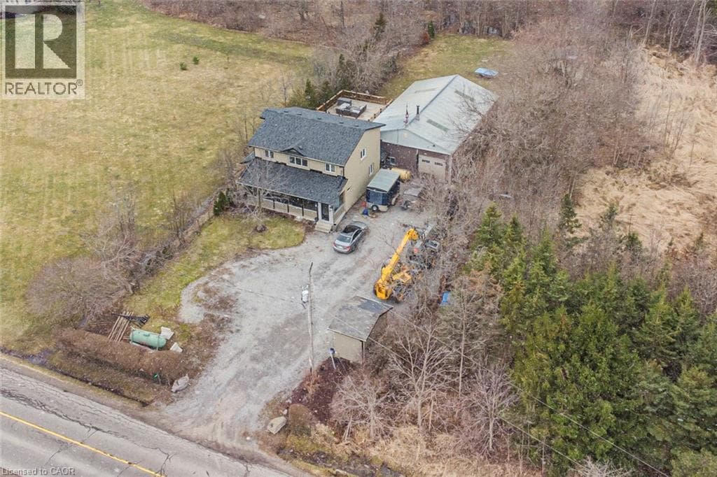 443 ELEVENTH Road E photo 3