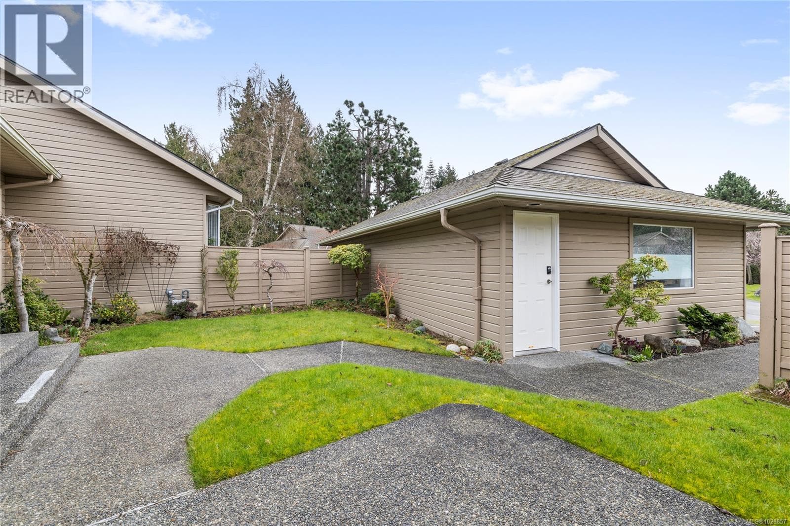38 529 Johnstone Rd photo 2