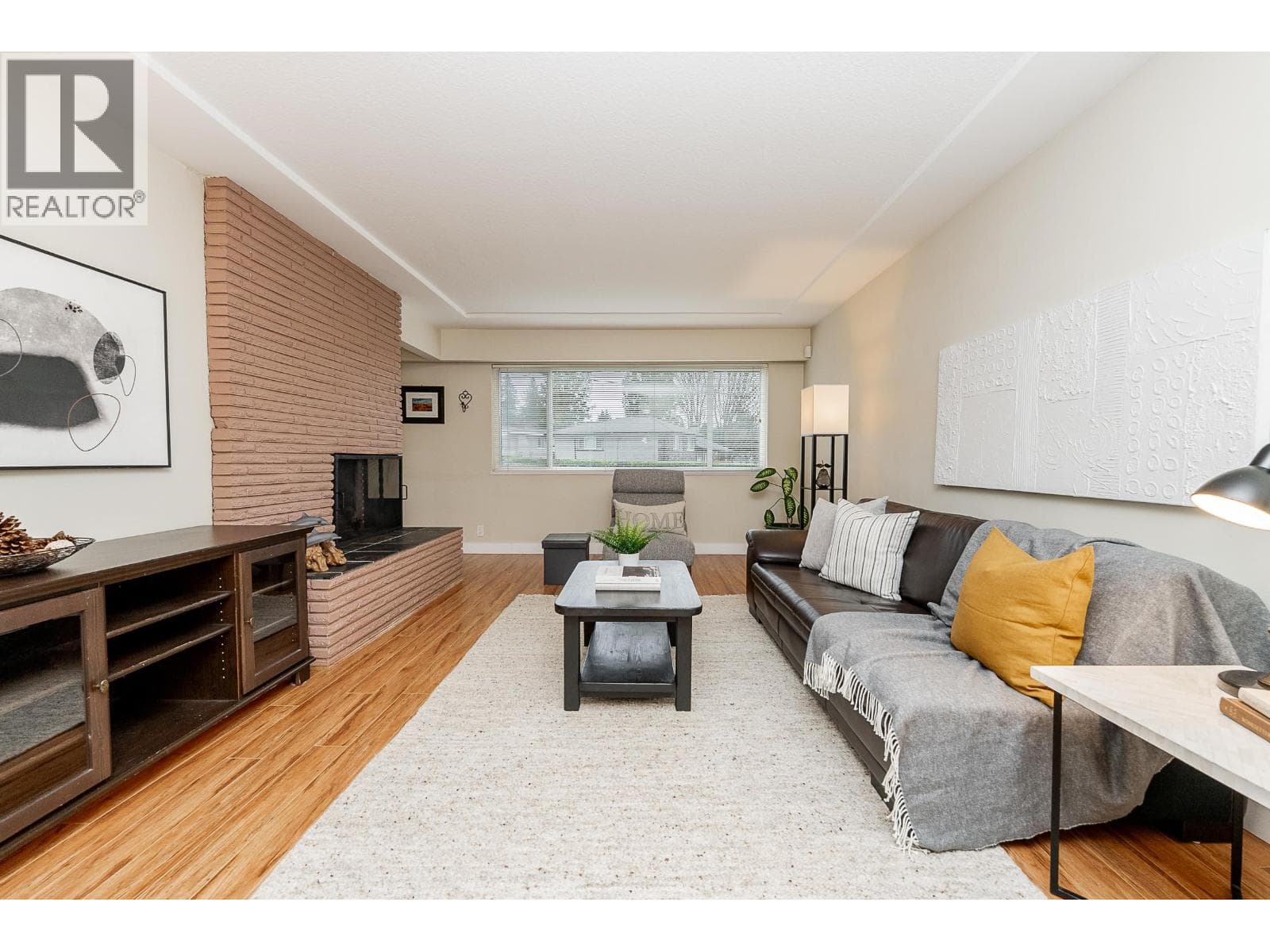 1771 RIDEAU AVENUE photo 3