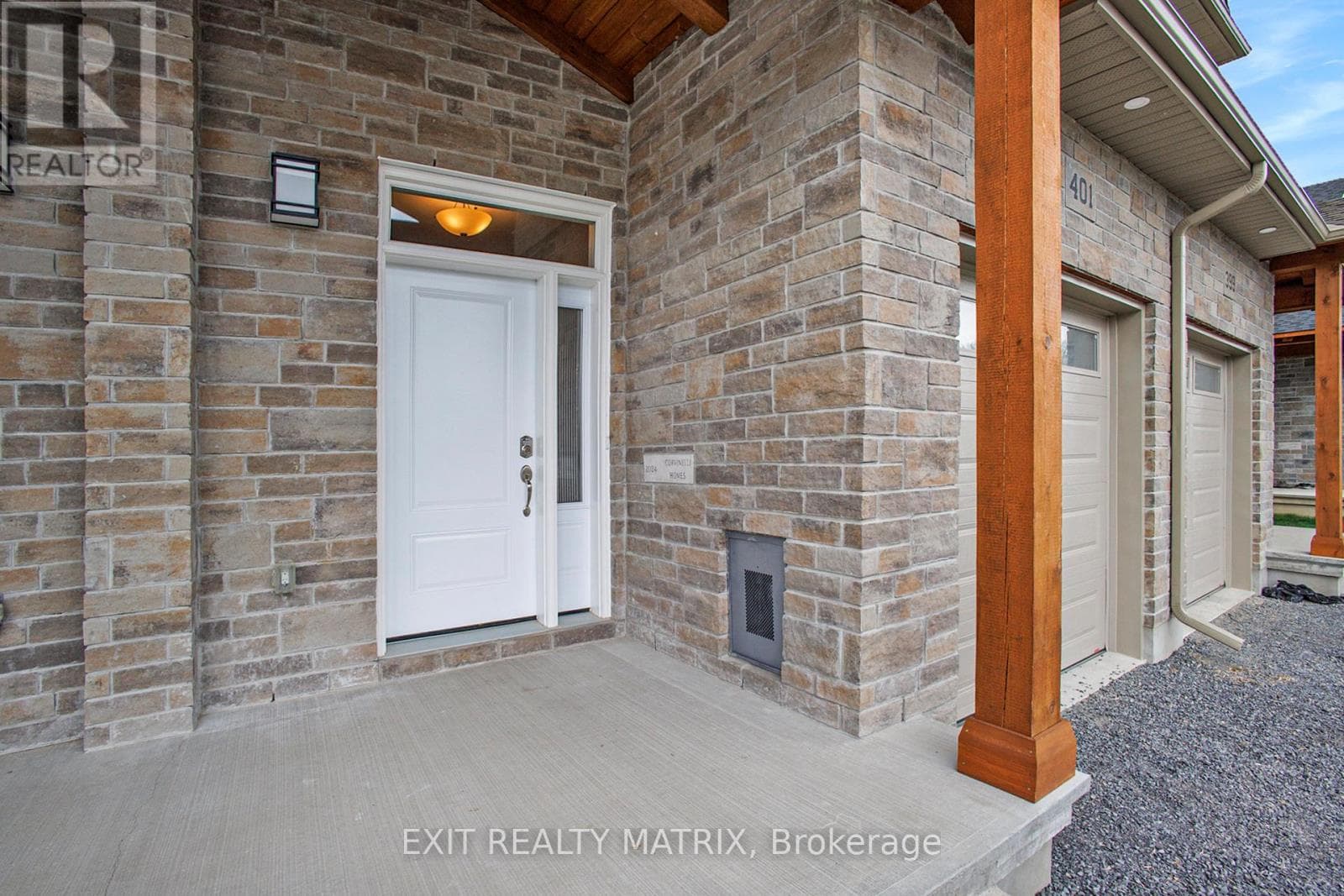 401 VOYAGEUR PLACE photo 2