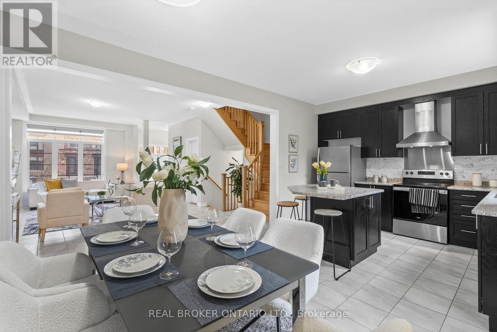 3 bed 3 bath single family at 222 CORONATION ROAD — $839,000