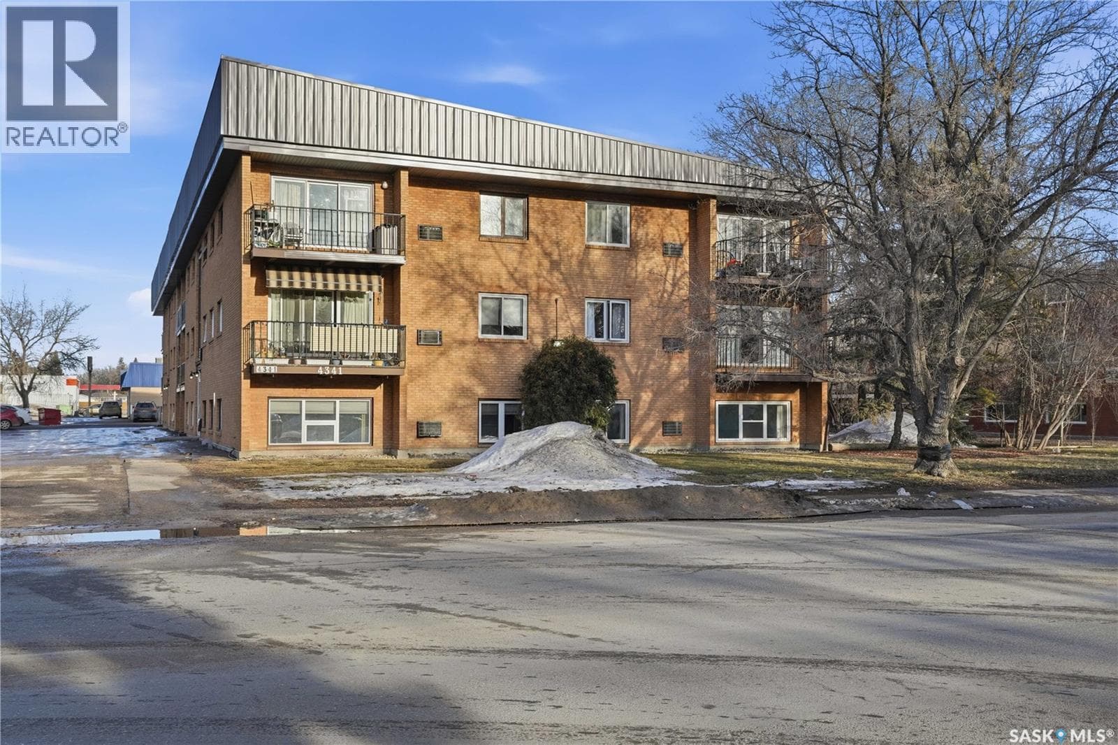 3 bed 2 bath single family at 1 4341 Rae STREET — $150,000