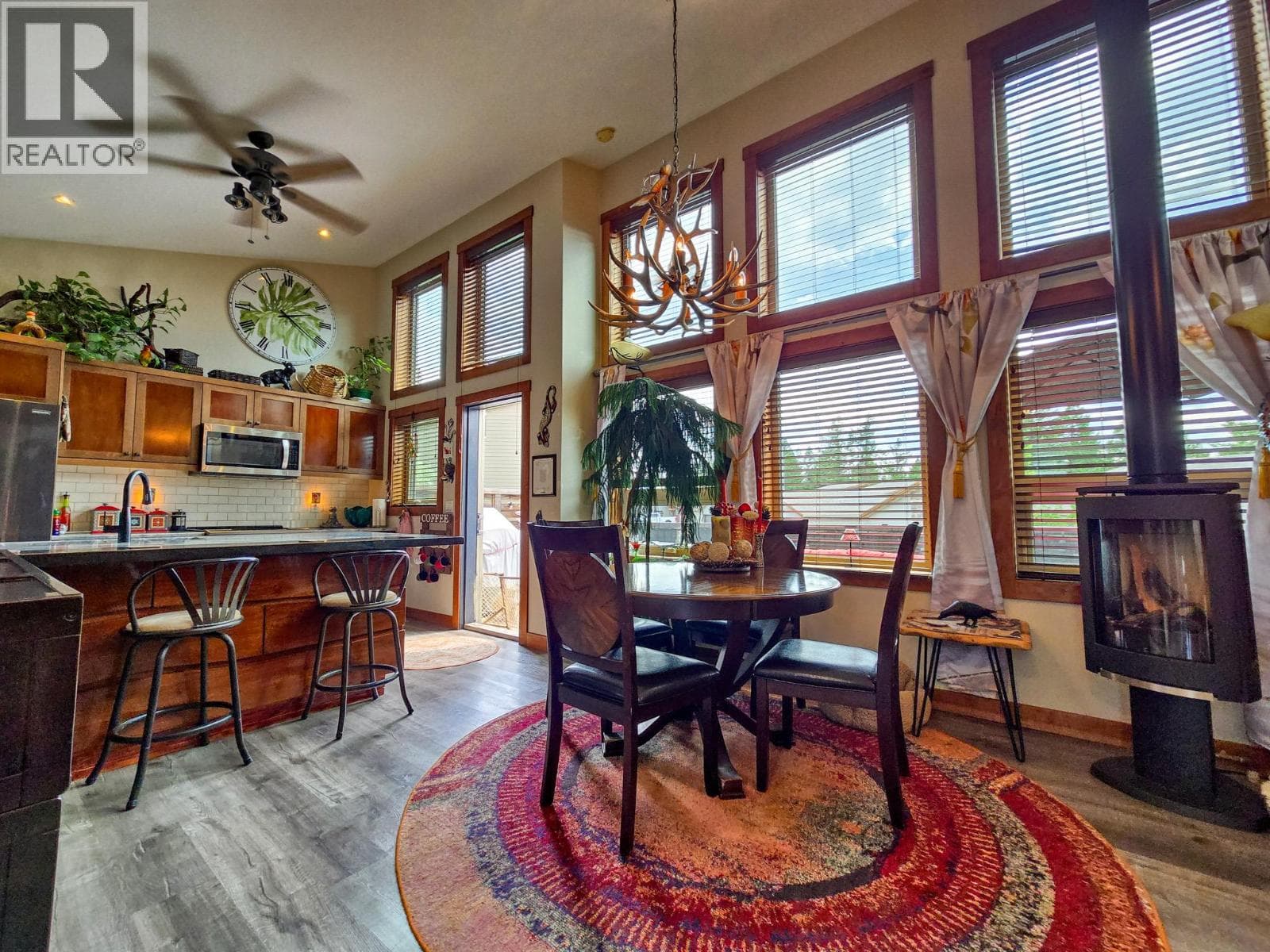 4926 Timber Ridge Road Unit# 8 photo 5