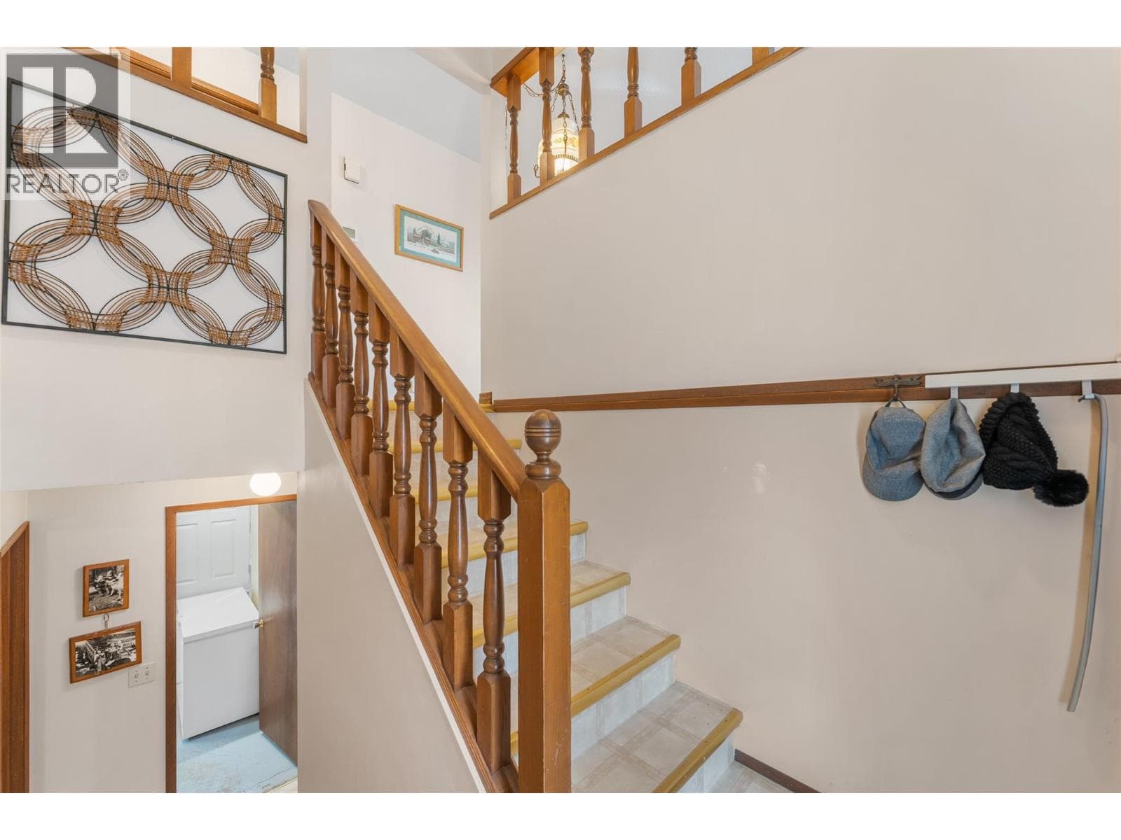 3430 Liard Court photo 4