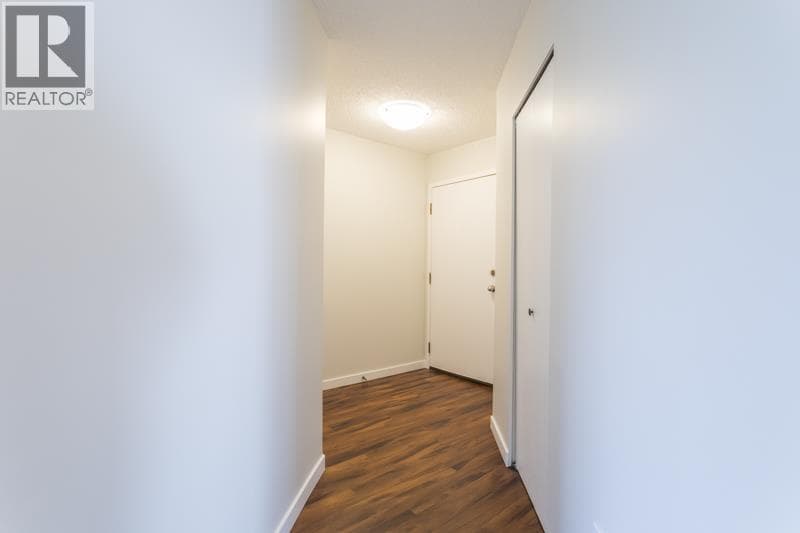 214 7411 MINORU BOULEVARD photo 2
