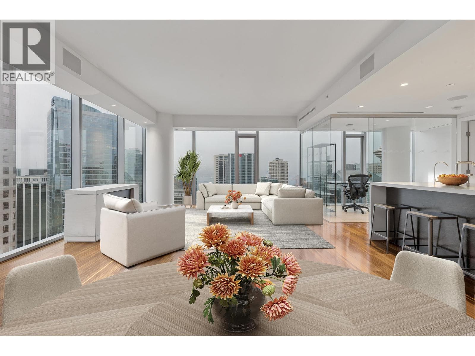 2702 667 HOWE STREET photo 2
