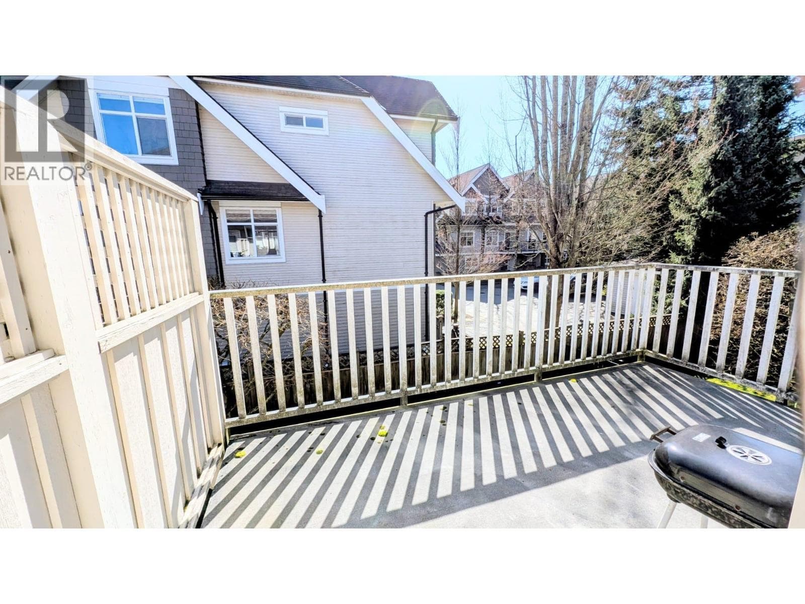 22 7288 HEATHER STREET photo 4