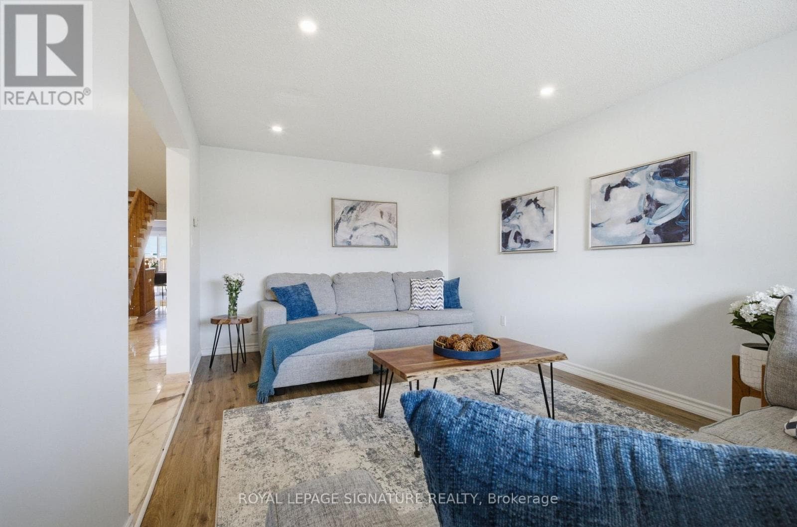 669 HIGHVIEW ROAD photo 4