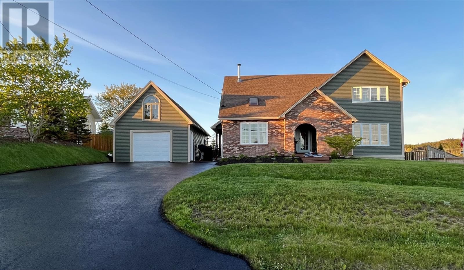 3 bed 4 bath single family at 6 PLATEAU Park — $549,900