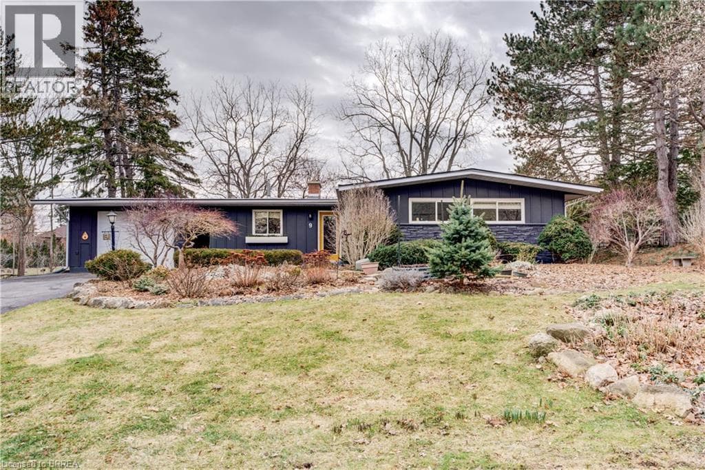 4 bed 3 bath single family at 9 SUMMERHAYES Crescent — $869,900