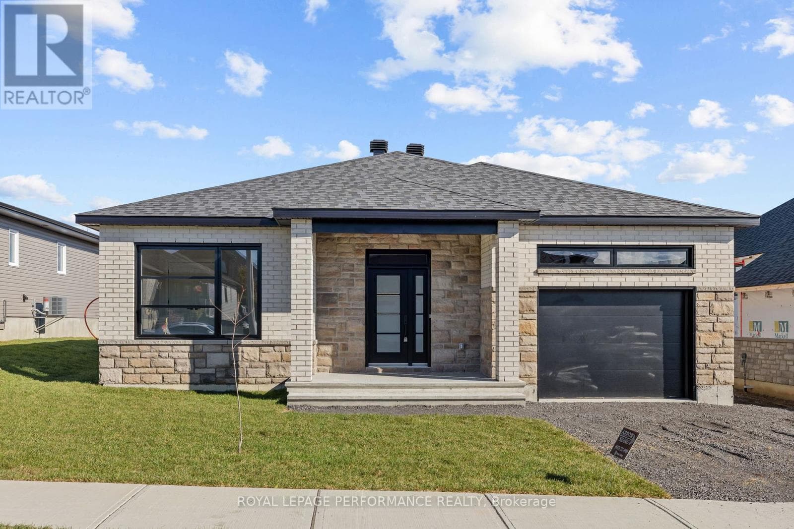41 FORRESTER WAY photo 2