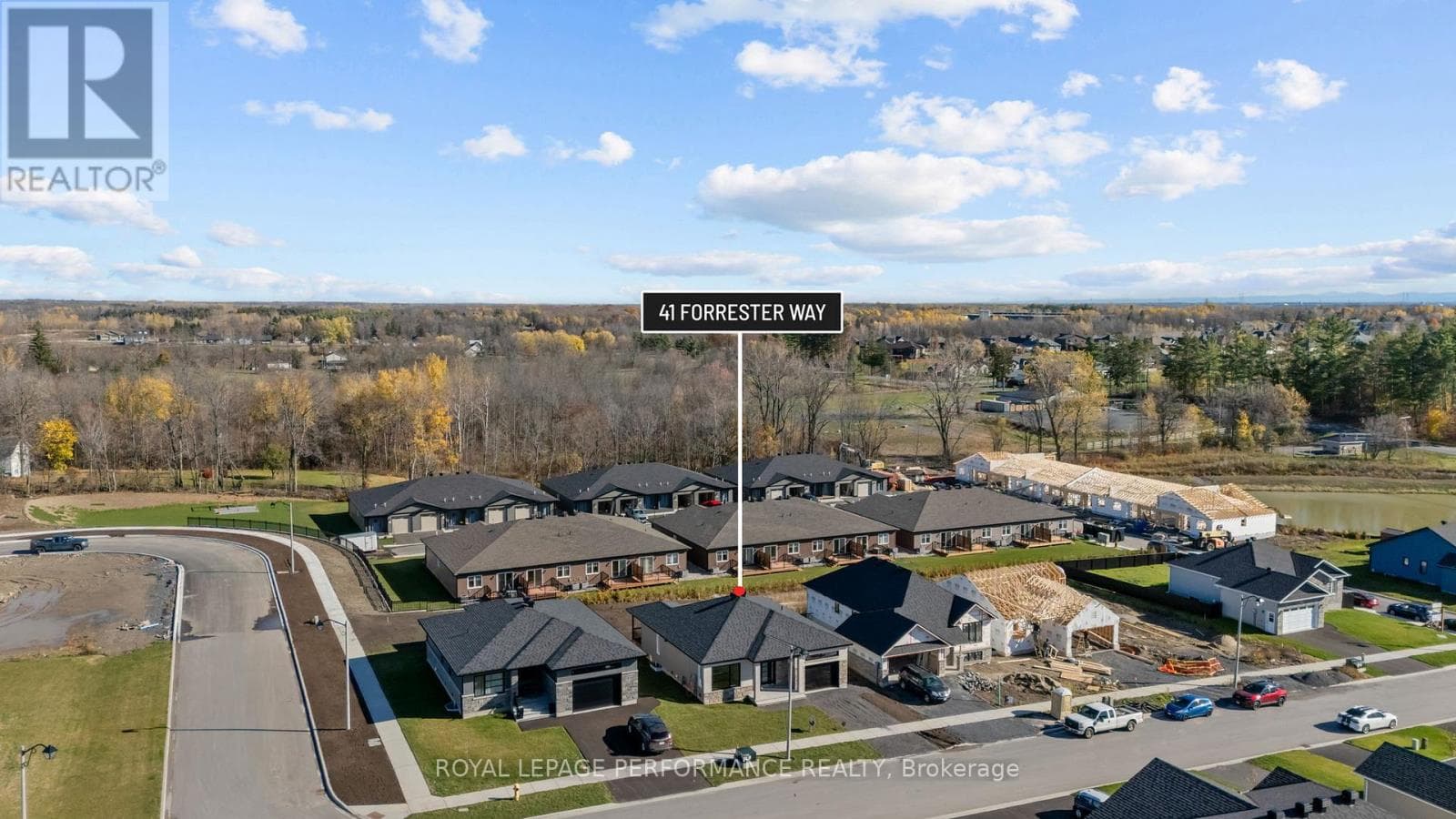 41 FORRESTER WAY photo 3