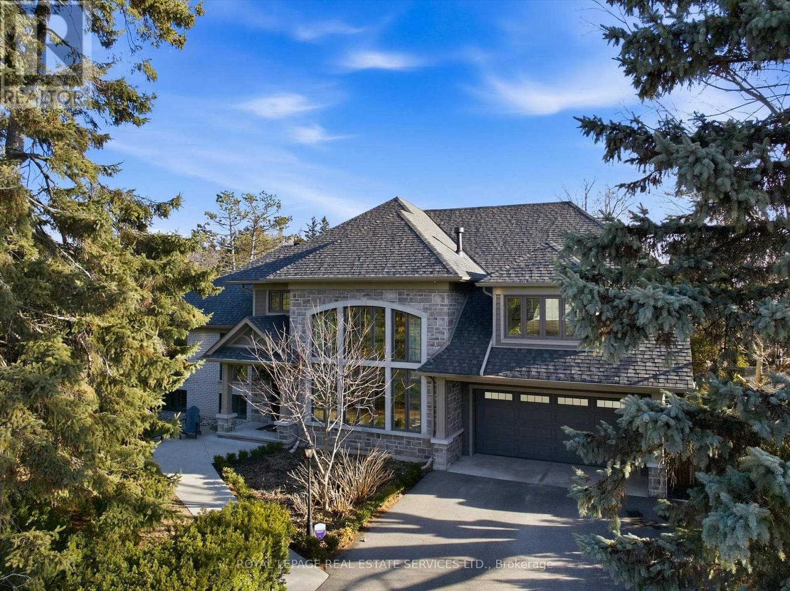 1601 VENETIA DRIVE photo 2