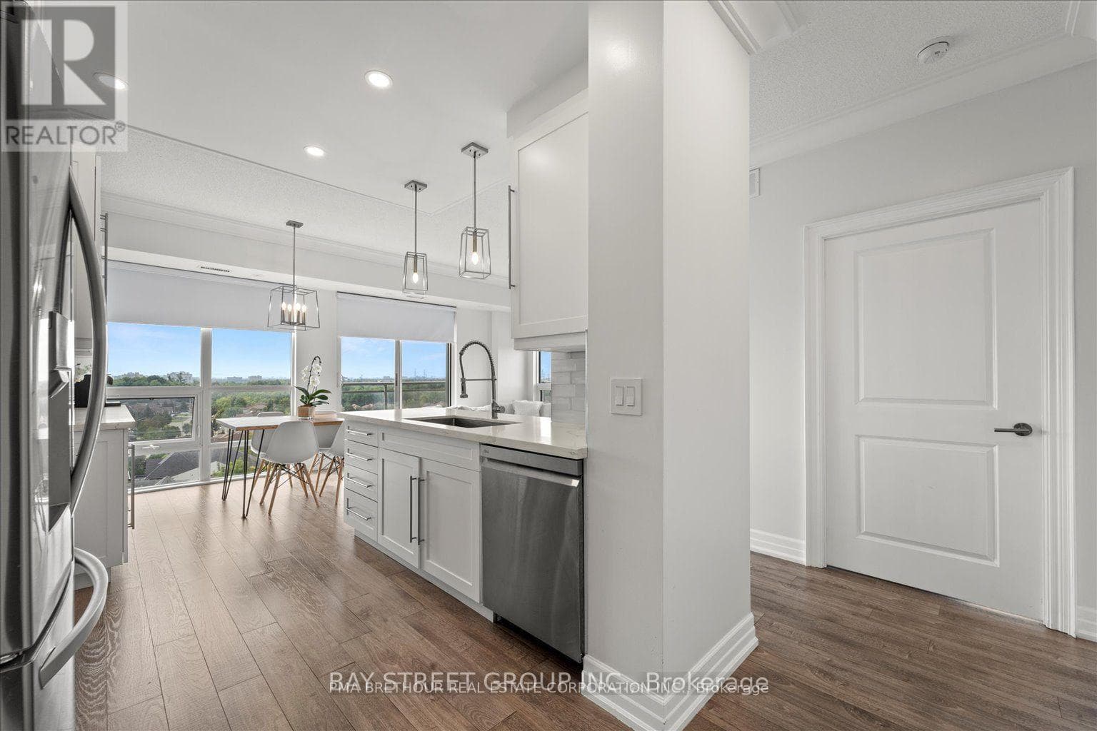 902 - 7730 KIPLING AVENUE photo 4