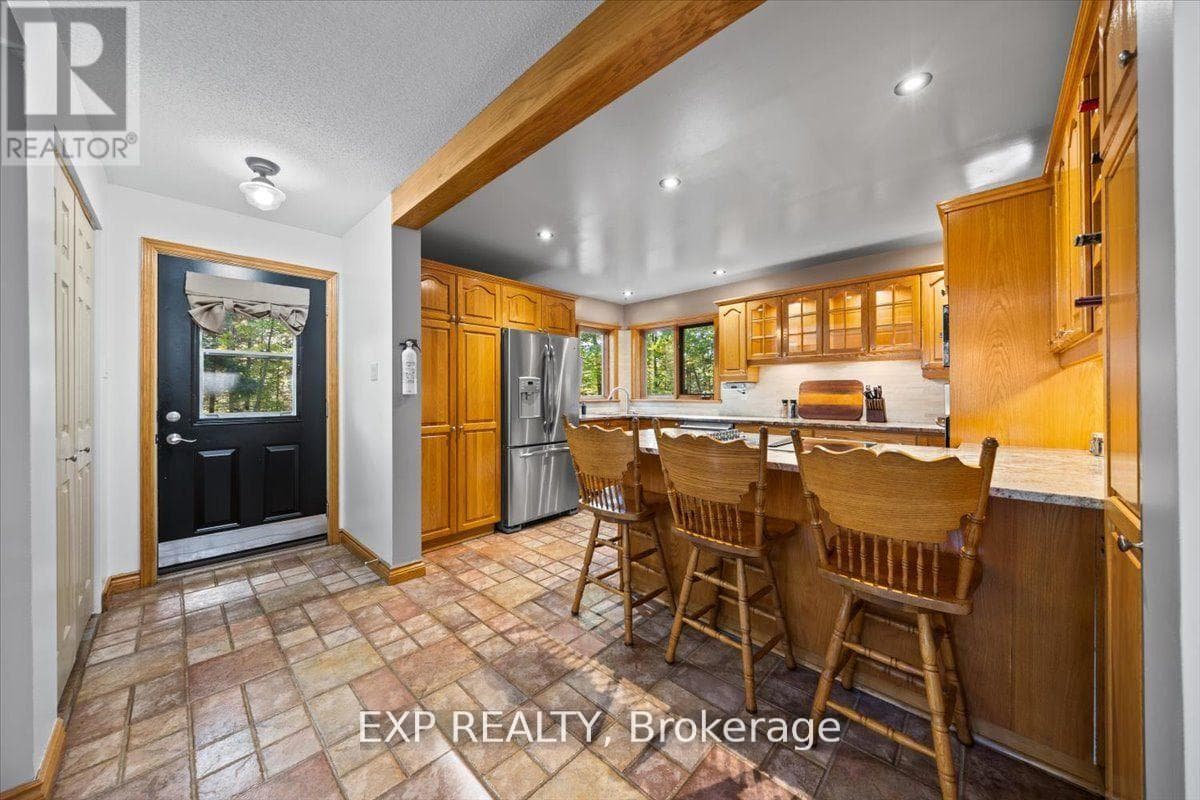 325 HASKINS ROAD photo 4