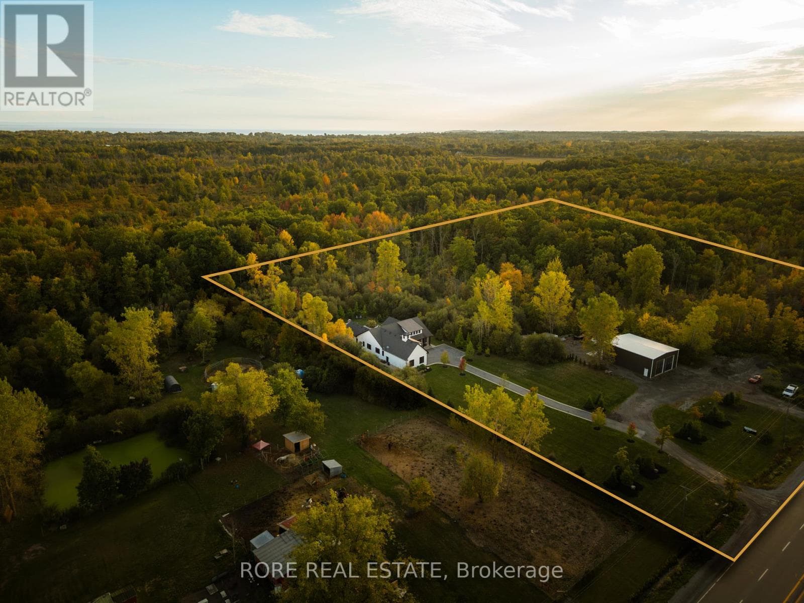 2439 GARRISON ROAD photo 5