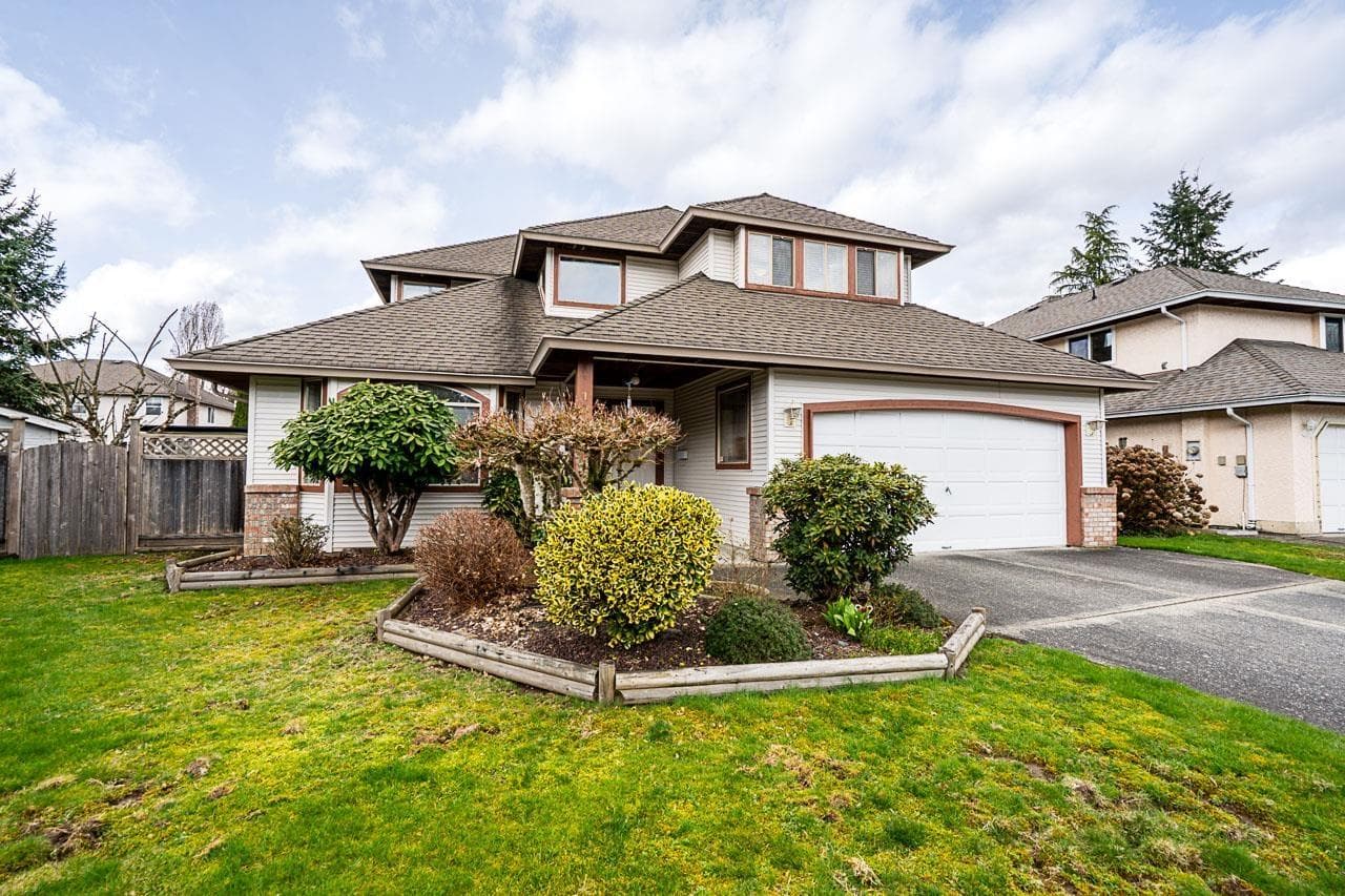 5 bed 3 bath single family at 16156 94A AVENUE — $1,325,000