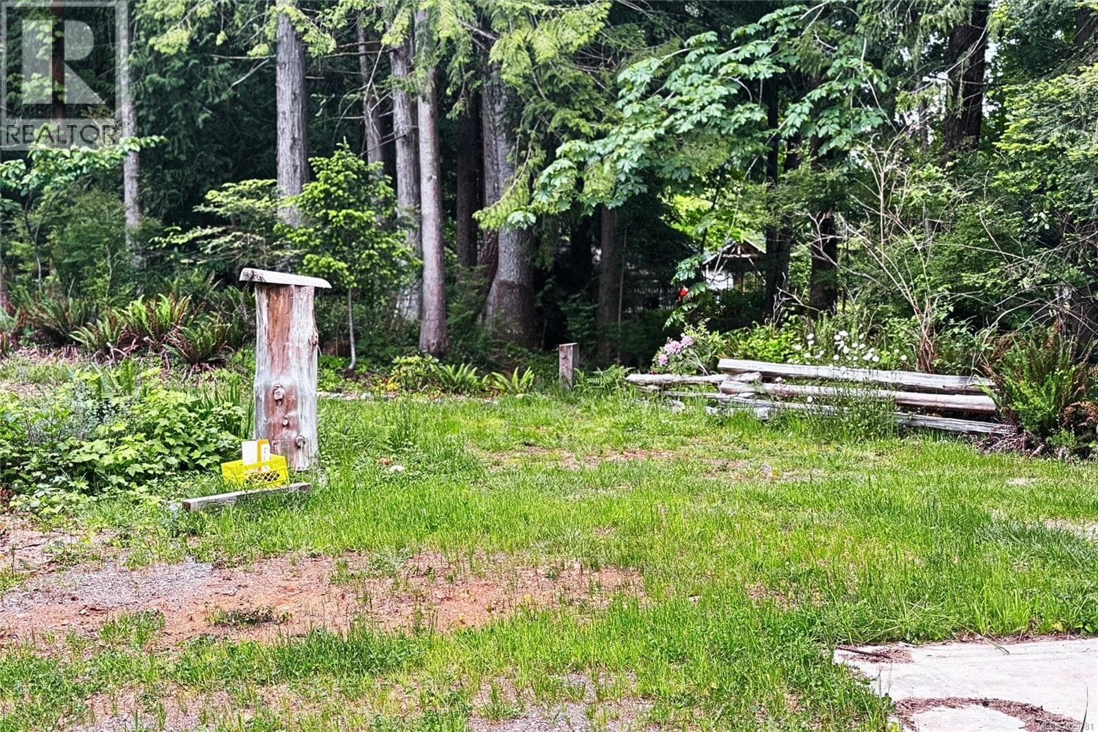 Lot C Island Hwy W photo 5