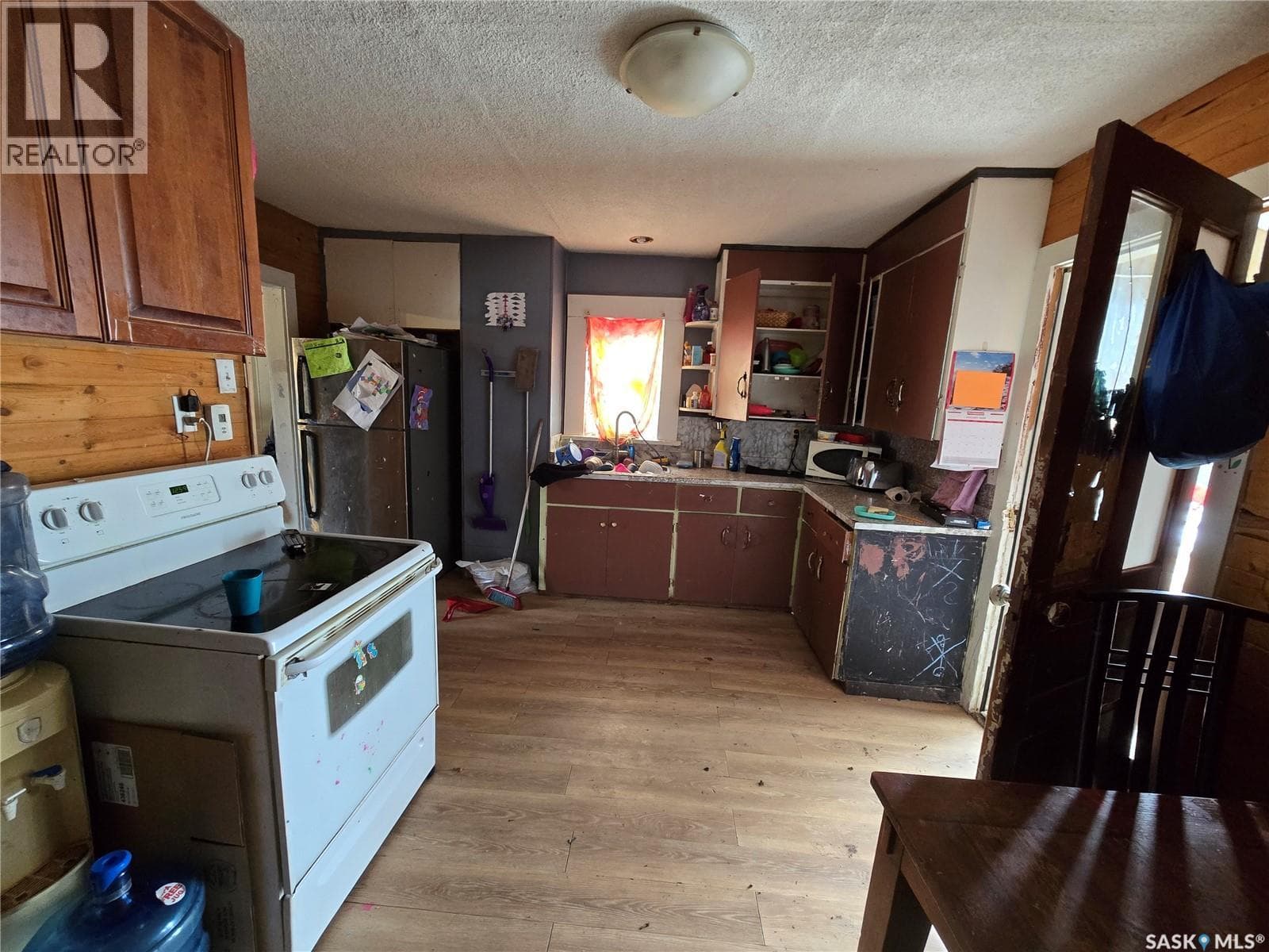 470 2nd AVENUE NW — photo 3
