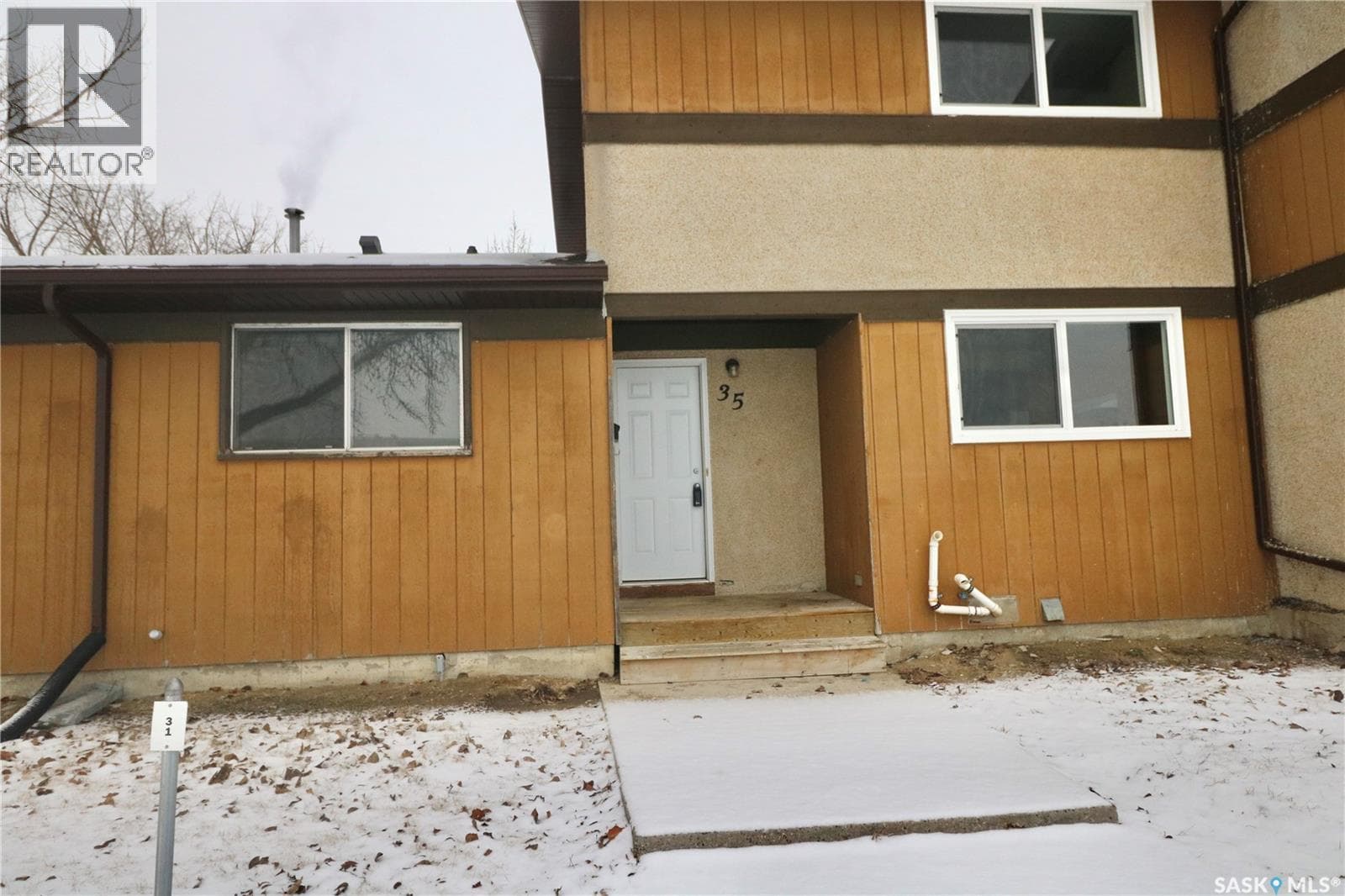 35 Mackenzie WAY