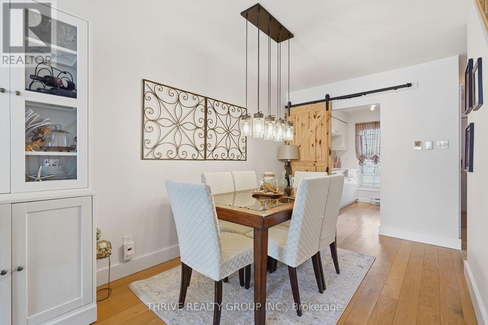 12 GUILDWOOD WALK photo 4