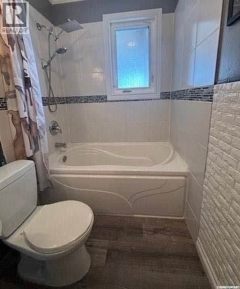312 Golling STREET photo 3