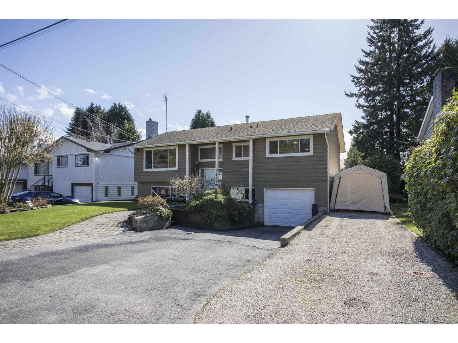 13852 COLDICUTT AVENUE photo 2