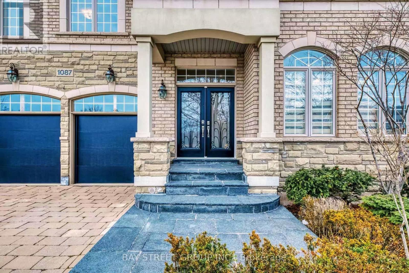 1087 KESTELL BOULEVARD photo 2