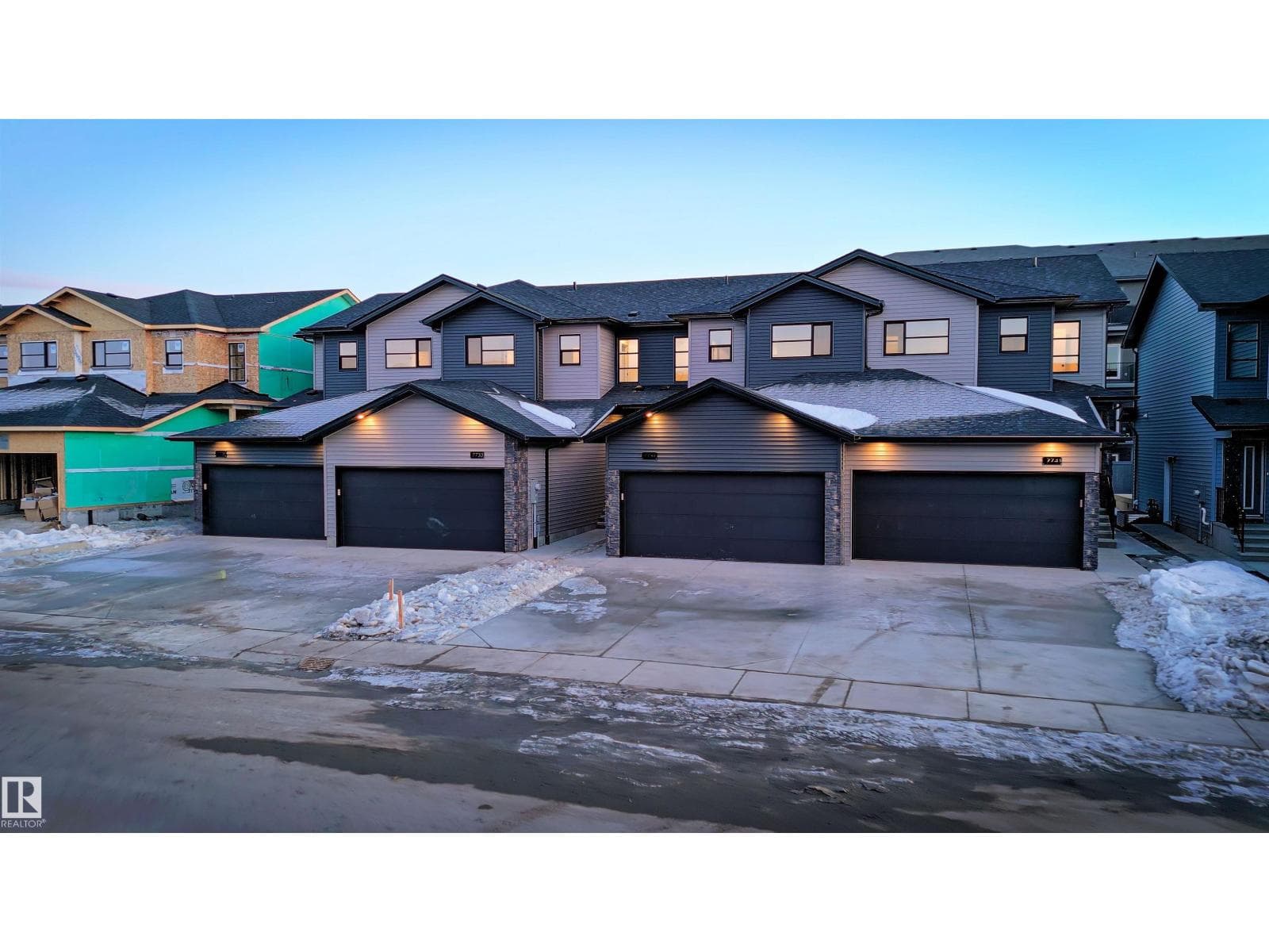 7694 174A AV NW