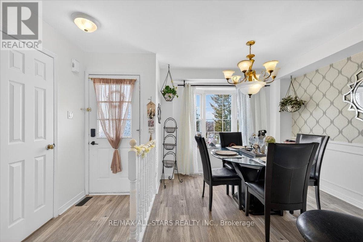 3 - 119 SPRING ROAD photo 5
