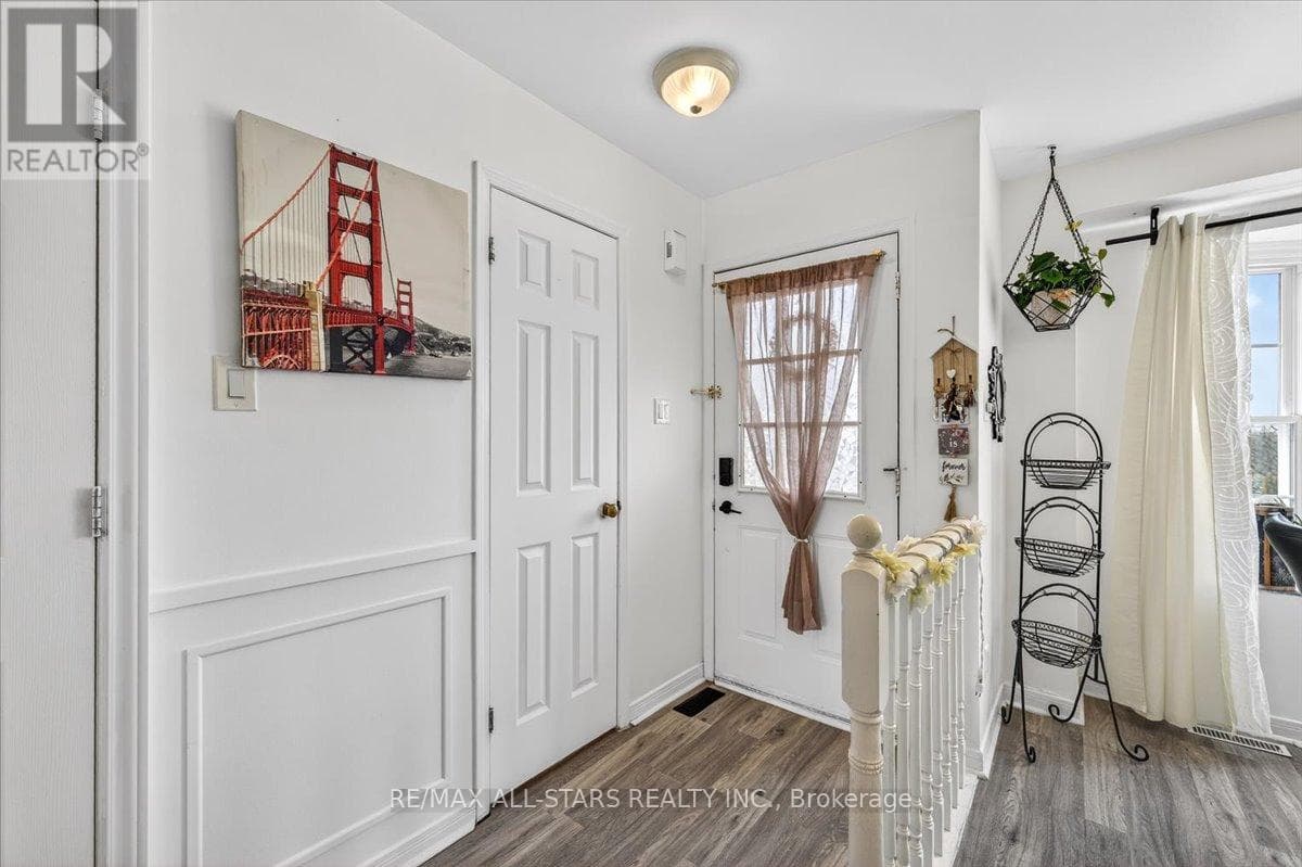 3 - 119 SPRING ROAD photo 4