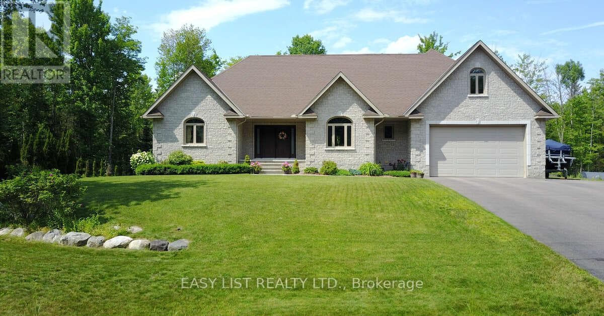 5 bed 3 bath single family at 110 MONCK SQUARE — $889,900
