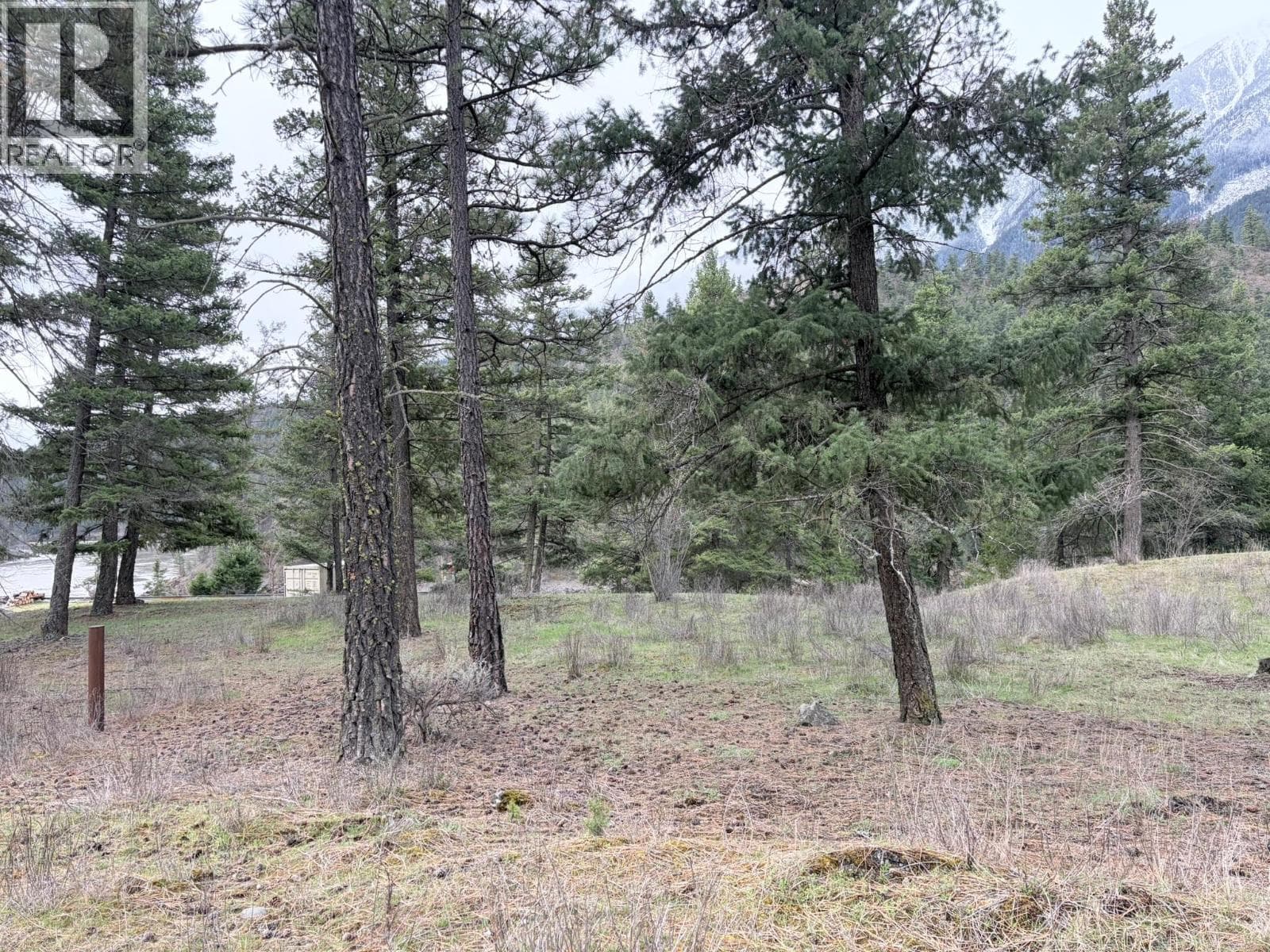 5667 Highway 12 Highway photo 2