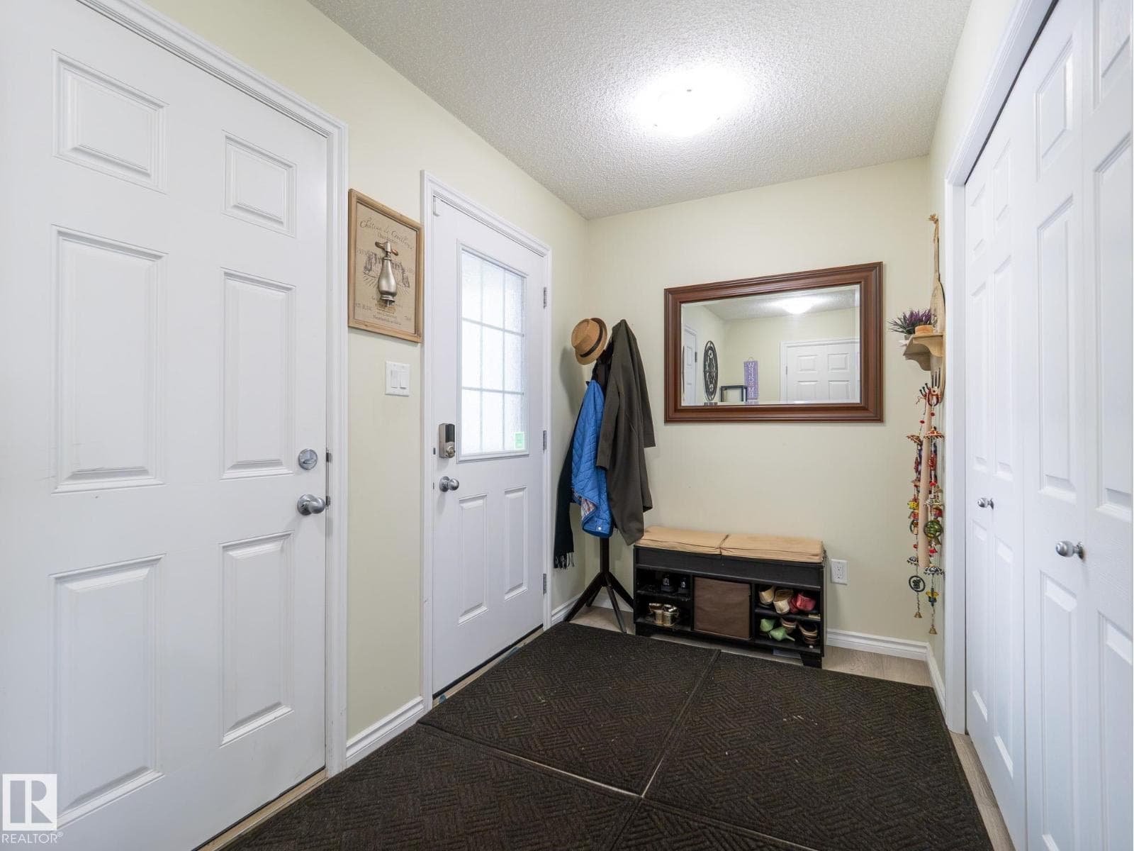 3444 WEIDLE WY SW photo 2