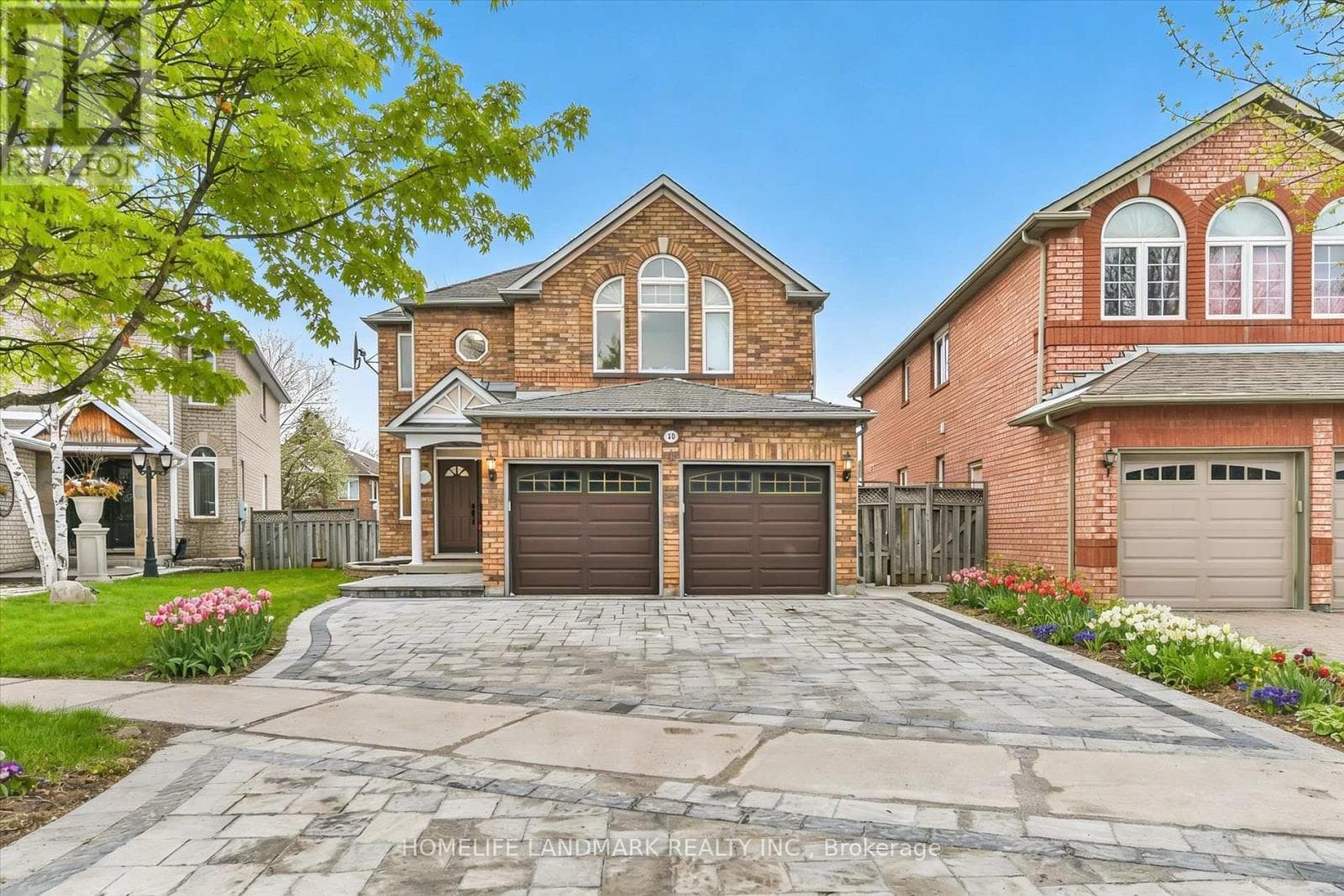 4 bed 5 bath single family at 20 FORTUNE CRESCENT — $1,999,000