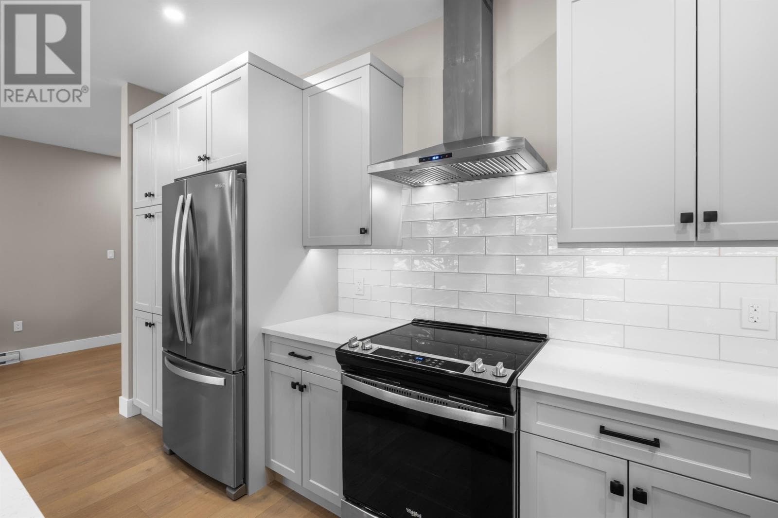 9 Anne Avenue photo 5