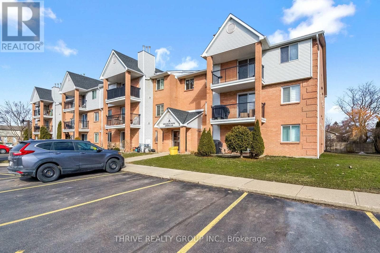 3 bed 2 bath single family at 17 - 1096 JALNA BOULEVARD — $264,900