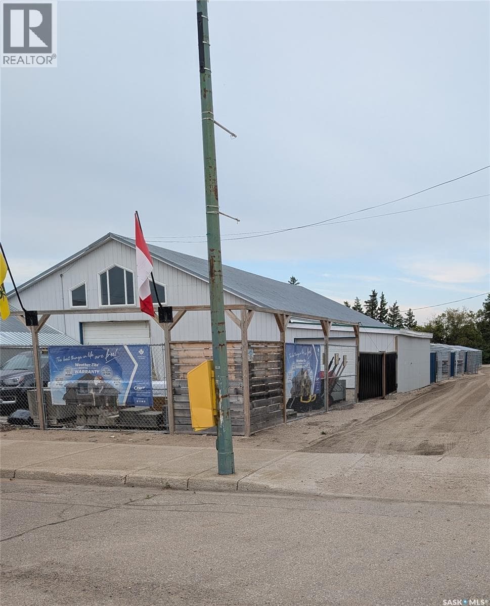 435 Main STREET — photo 4
