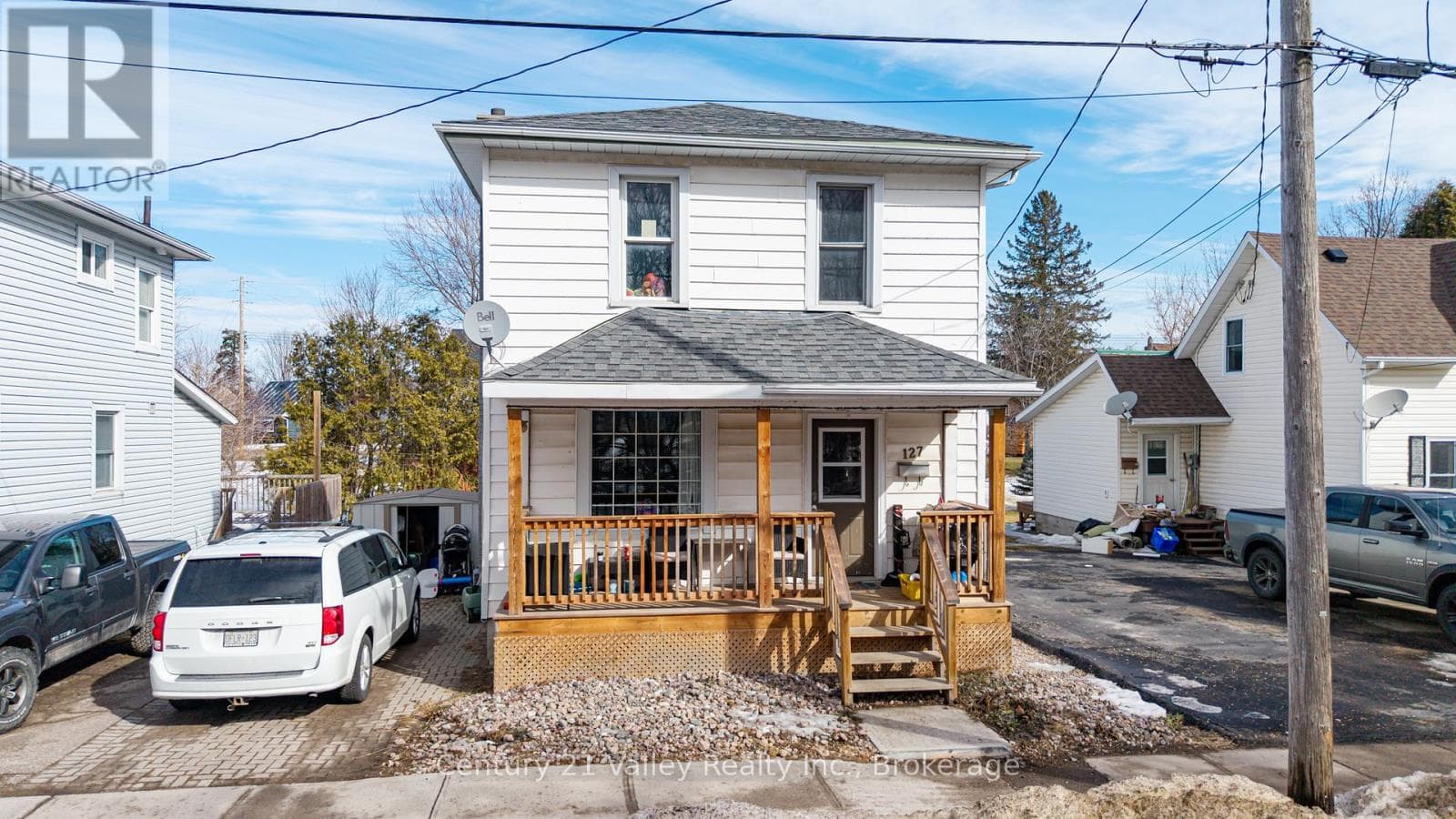 3 bed 2 bath single family at 127 JENNET STREET — $399,900