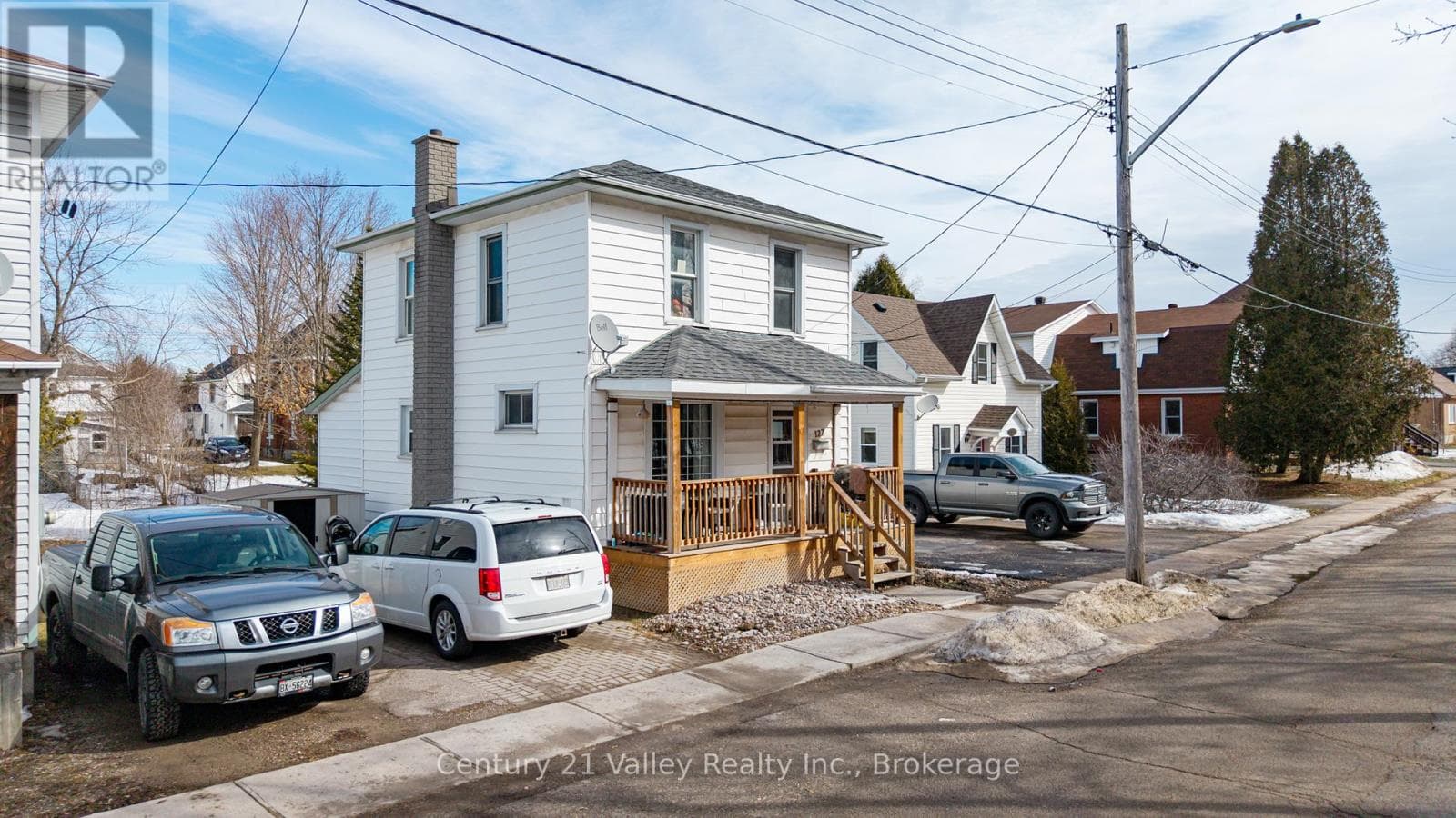 127 JENNET STREET photo 5