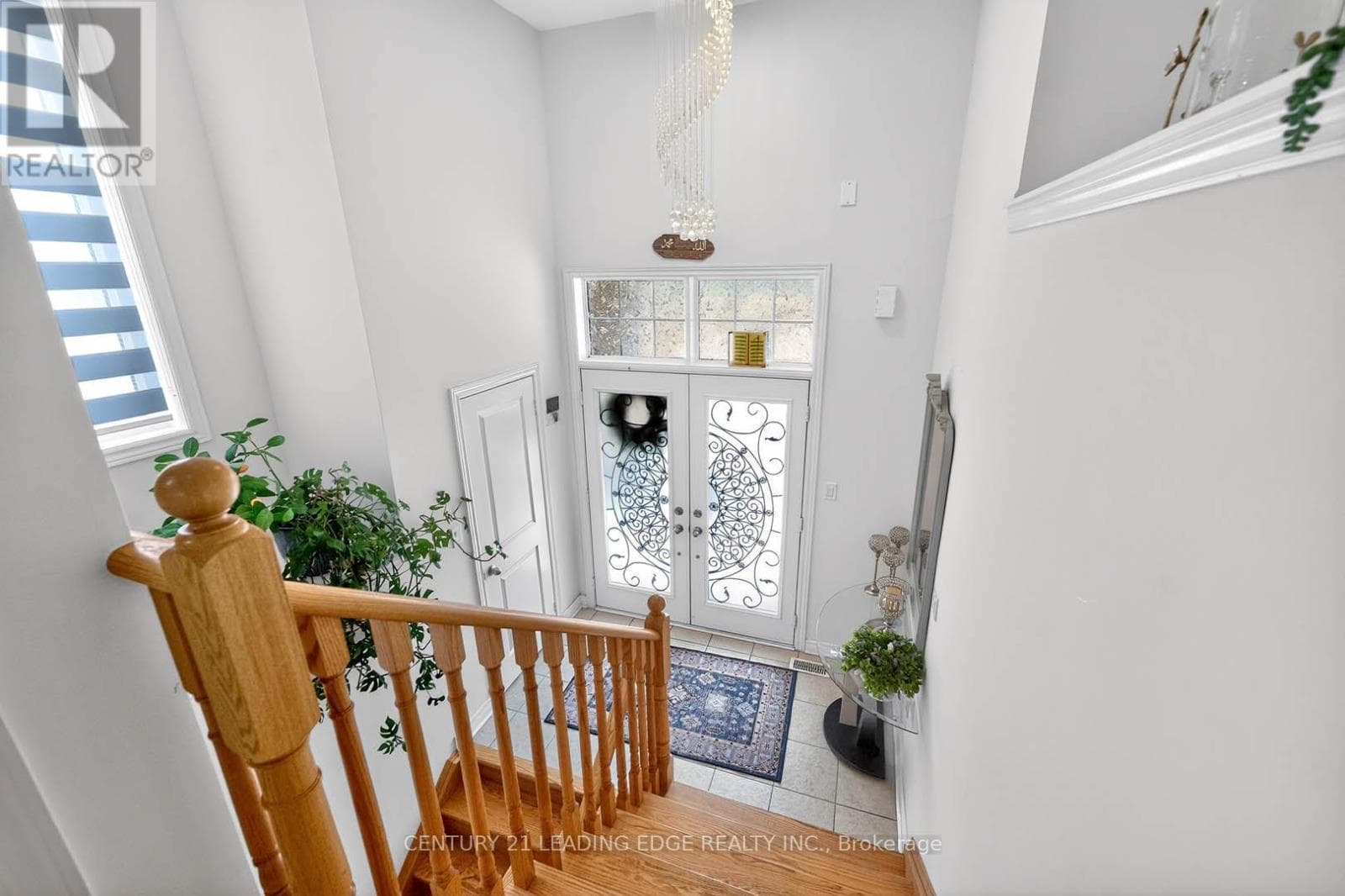 34 BUTTONLEAF CRESCENT photo 3