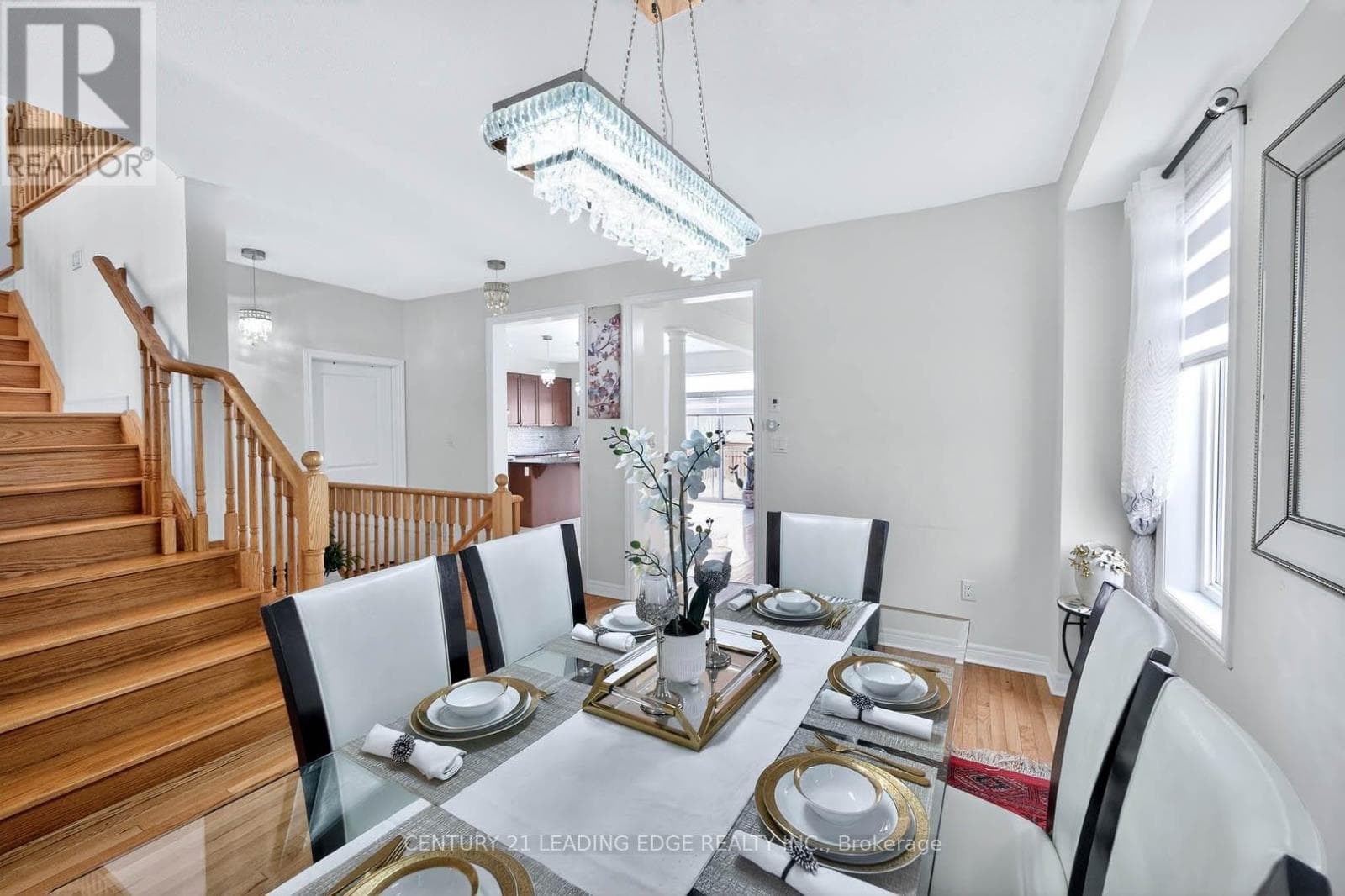 34 BUTTONLEAF CRESCENT photo 5