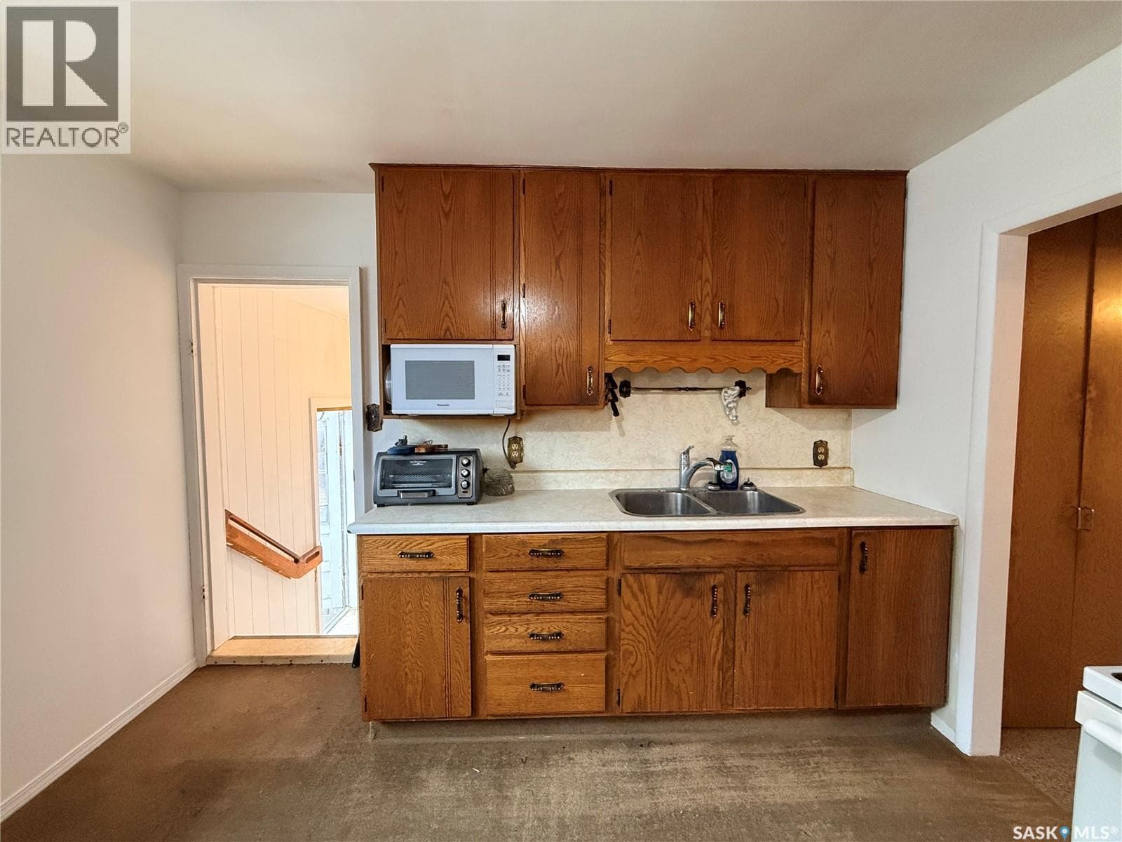 392 9th AVENUE NW — photo 5