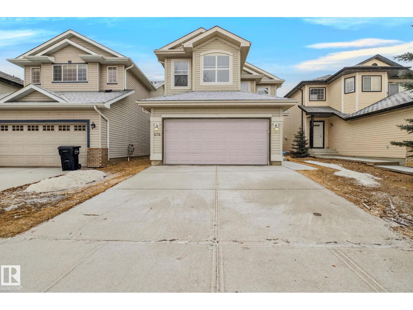 3 bed 3 bath single family at 978 RUTHERFORD RD SW SW — $539,900