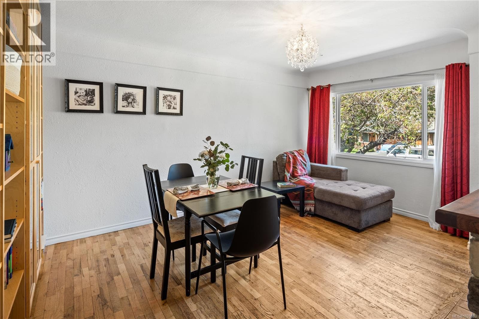 1451 Brooke St photo 5