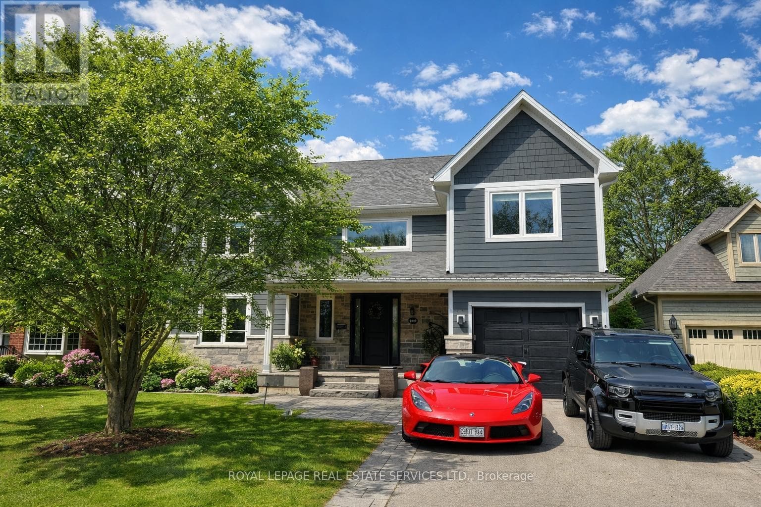 2163 DEYNCOURT DRIVE photo 3