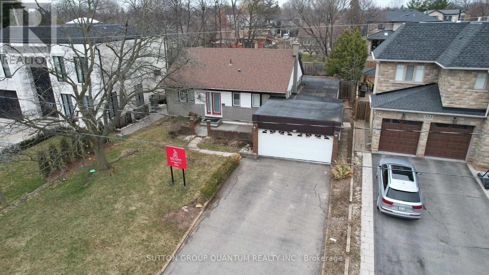 127 MAYFIELD DRIVE photo 4