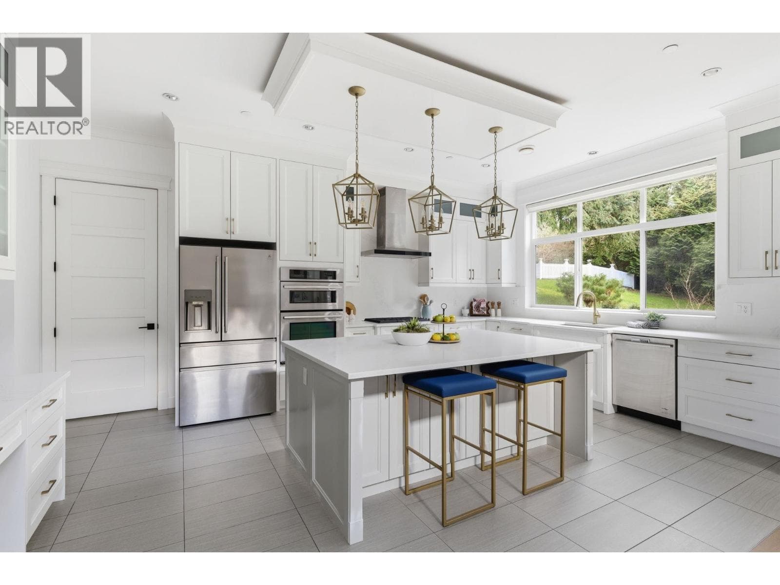 8 12530 241 STREET photo 3
